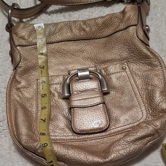 B. Makowsky Metallic Gold Shoulder Bag - Picture 4 of 10